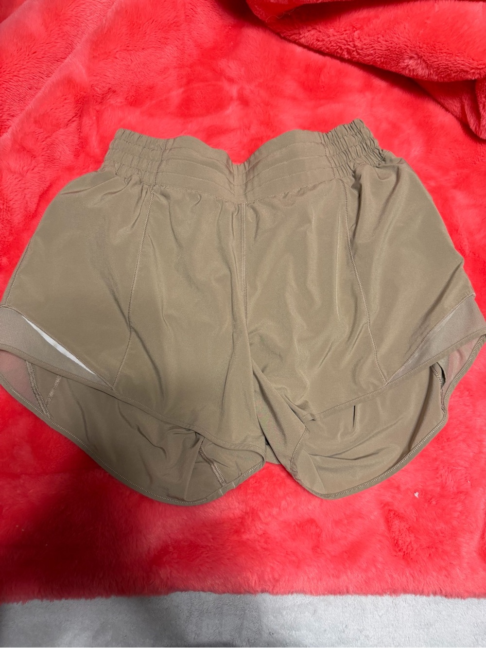 lululemon Women's Brown Hotty Hot nShorts